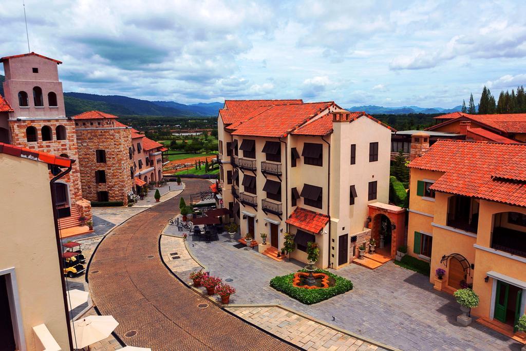 Toscana Town Square Suites Му-Си Экстерьер фото